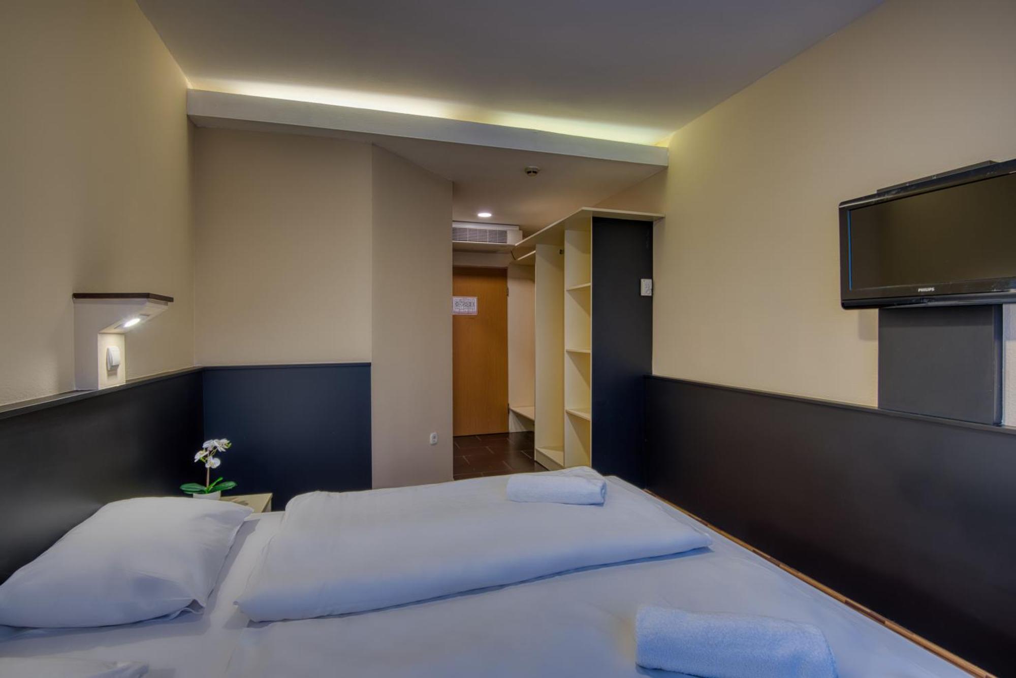 City Budget Hotel Budapesta Exterior foto